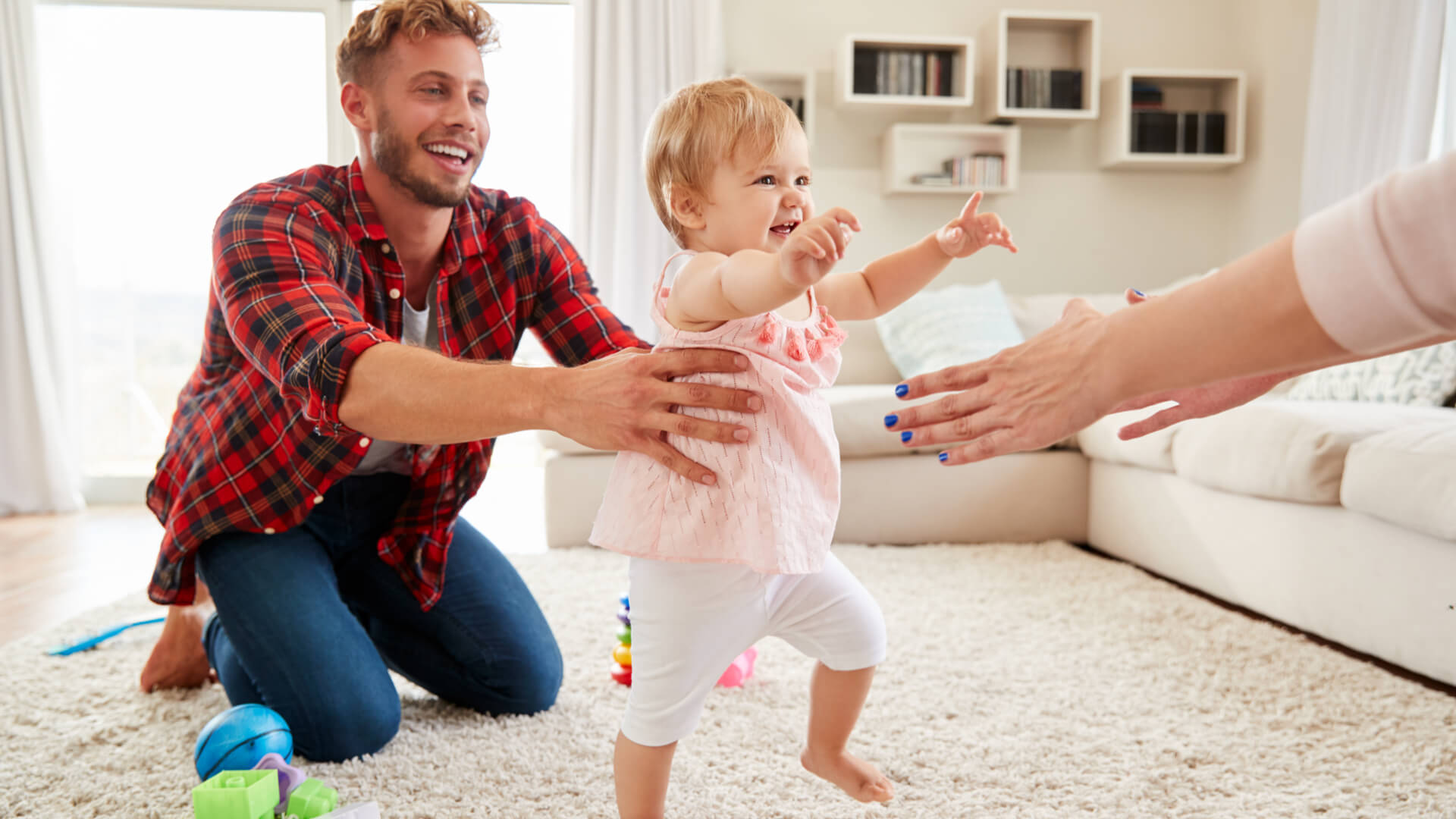 What age do 2024 toddlers start walking