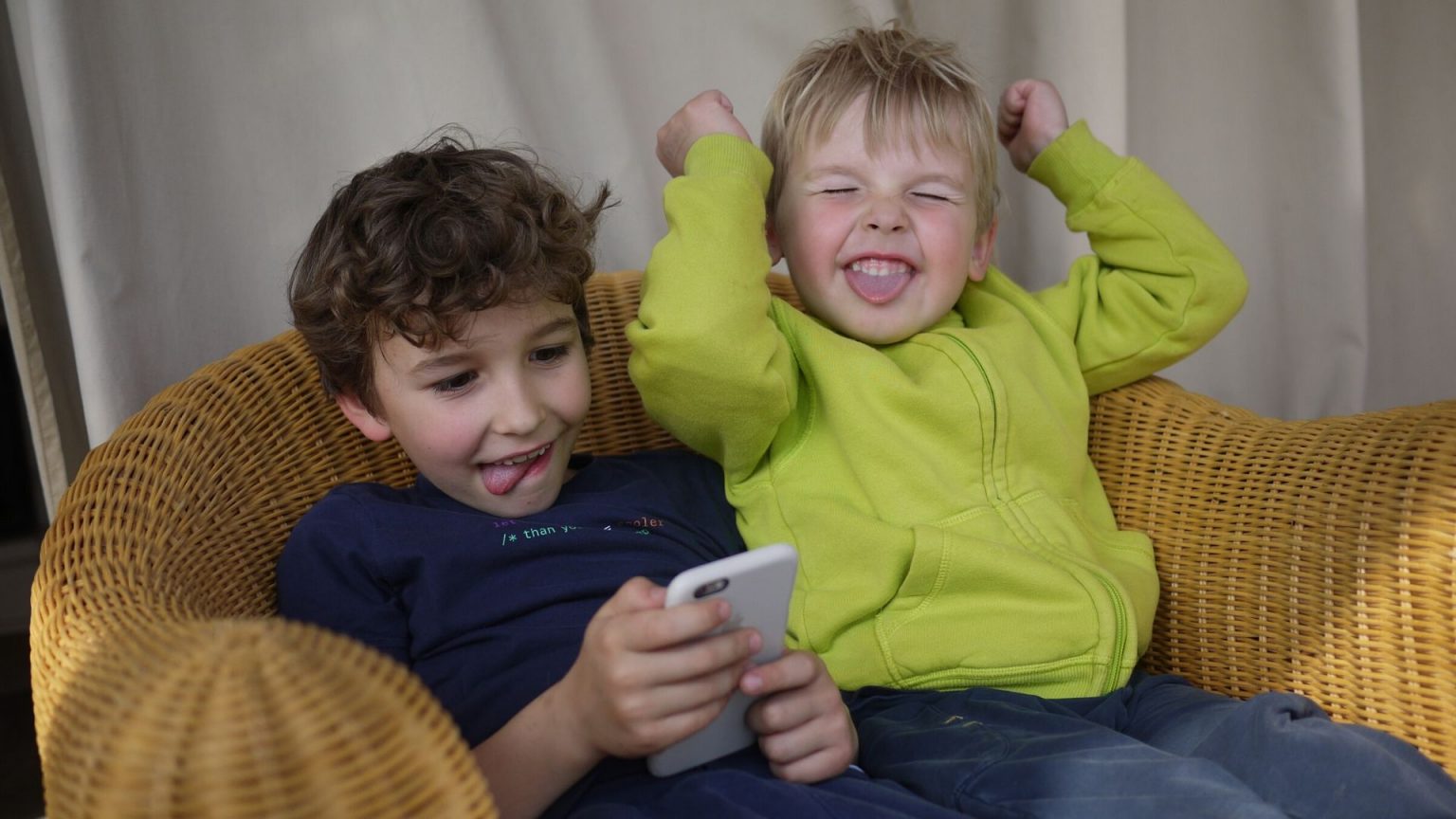 Speech Therapy Podcasters Review Speech Blubs App | Speech Blubs